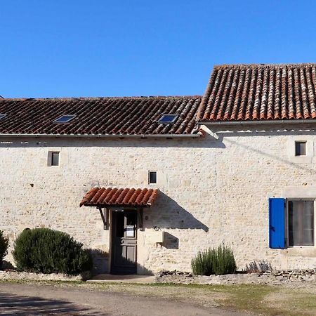 Mas De La Piniere Bed and Breakfast Mauprévoir Εξωτερικό φωτογραφία